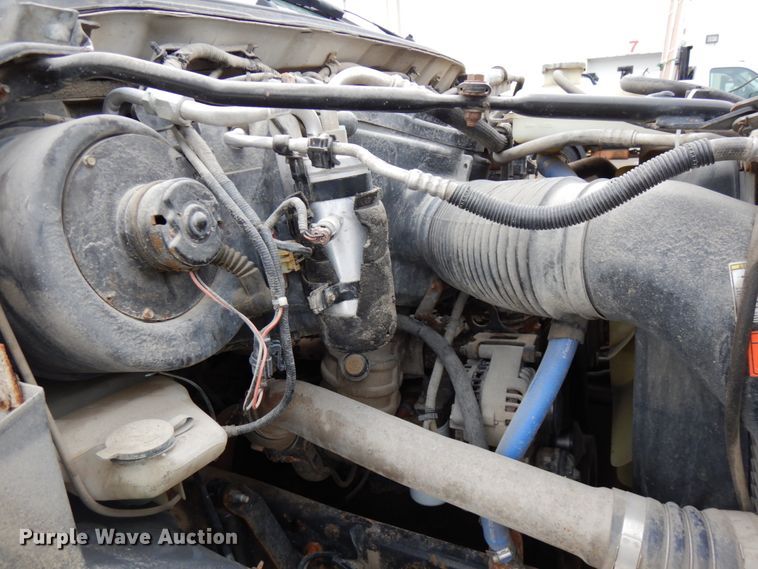 image for item HX9530 2000 Ford F650 dump flatbed truck