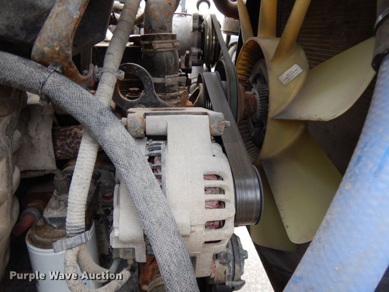 image for item HX9530 2000 Ford F650 dump flatbed truck