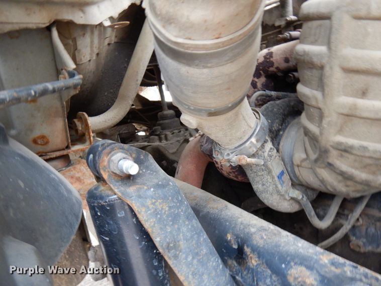 image for item HX9530 2000 Ford F650 dump flatbed truck