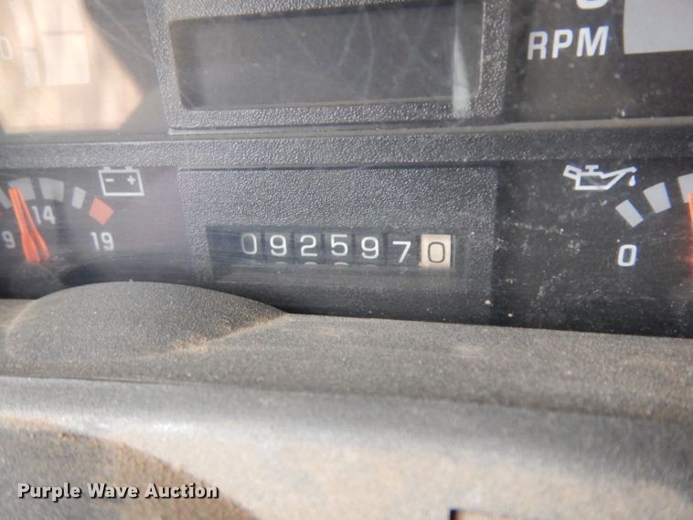 image for item IG9142 1999 Chevrolet C8500  dump truck