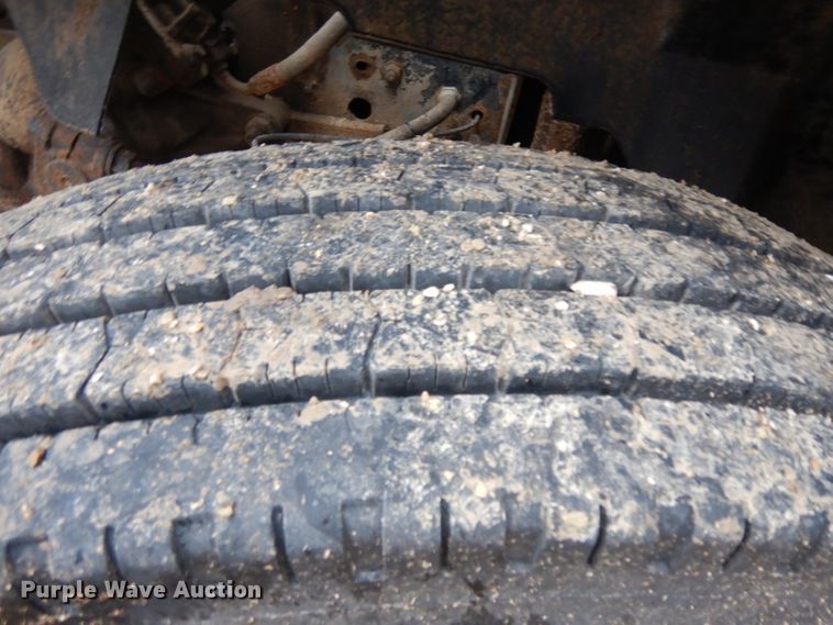 image for item IG9142 1999 Chevrolet C8500  dump truck