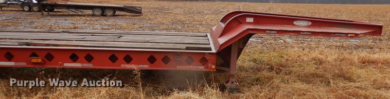 image for item IG9143 2004 Fontaine FLT-7-35HBT  equipment trailer