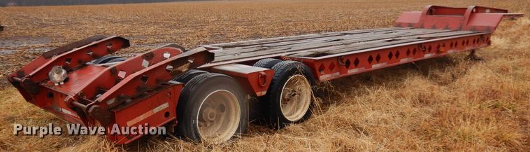 image for item IG9143 2004 Fontaine FLT-7-35HBT  equipment trailer