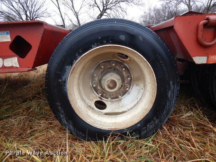 image for item IG9143 2004 Fontaine FLT-7-35HBT  equipment trailer