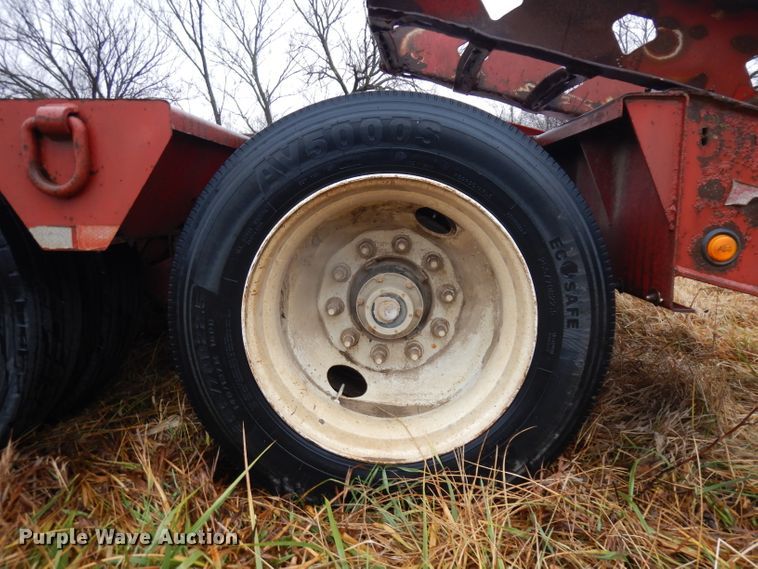 image for item IG9143 2004 Fontaine FLT-7-35HBT  equipment trailer