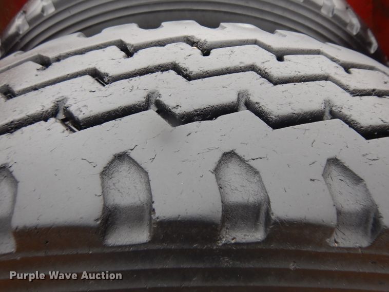 image for item IG9143 2004 Fontaine FLT-7-35HBT  equipment trailer