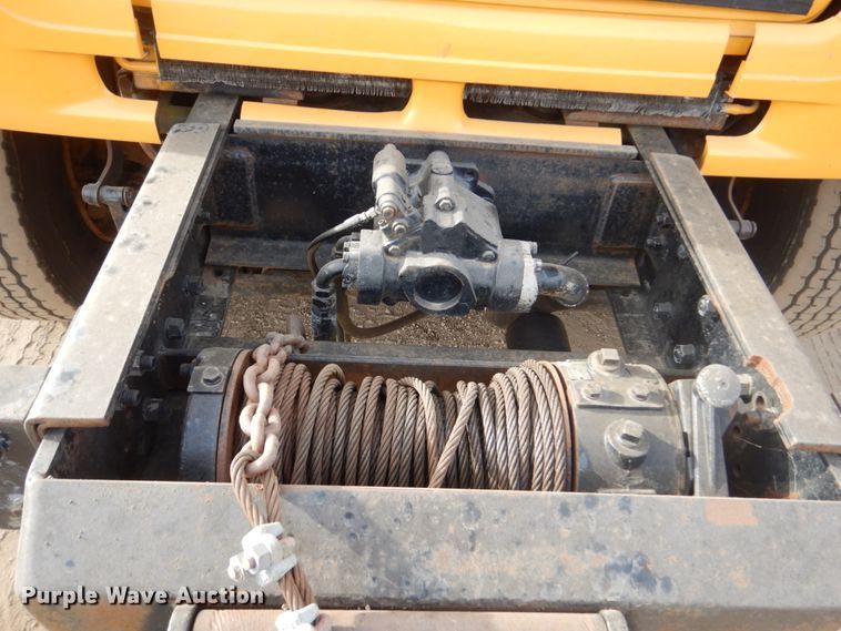 image for item DC8790 1998 Ford LTA9000  flatbed truck