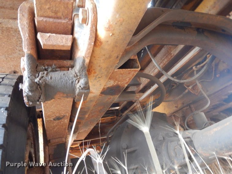 image for item DC8791 1993 Ford F700  drilling rig truck