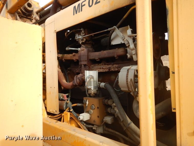 image for item DC8791 1993 Ford F700  drilling rig truck