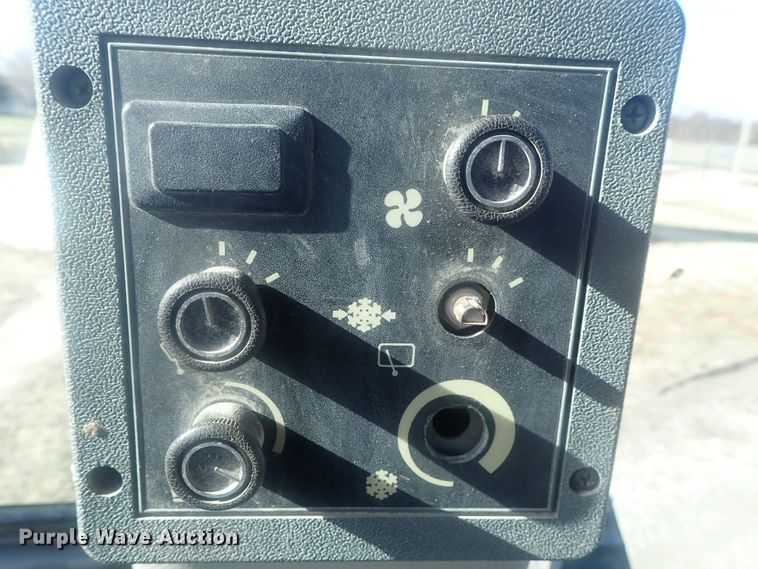 image for item DG2946 1998 Case 580 Super L  backhoe