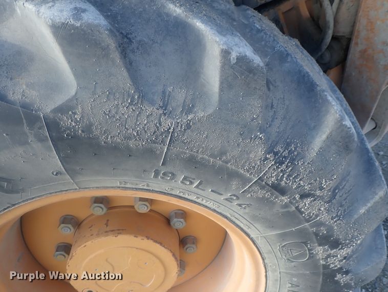 image for item DG2946 1998 Case 580 Super L  backhoe