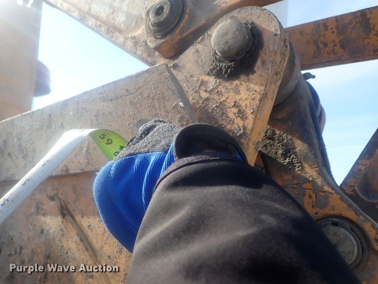 image for item DG2946 1998 Case 580 Super L  backhoe