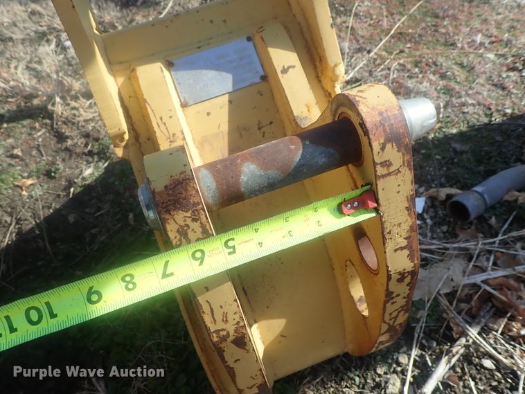 image for item DG2947 (2) backhoe buckets