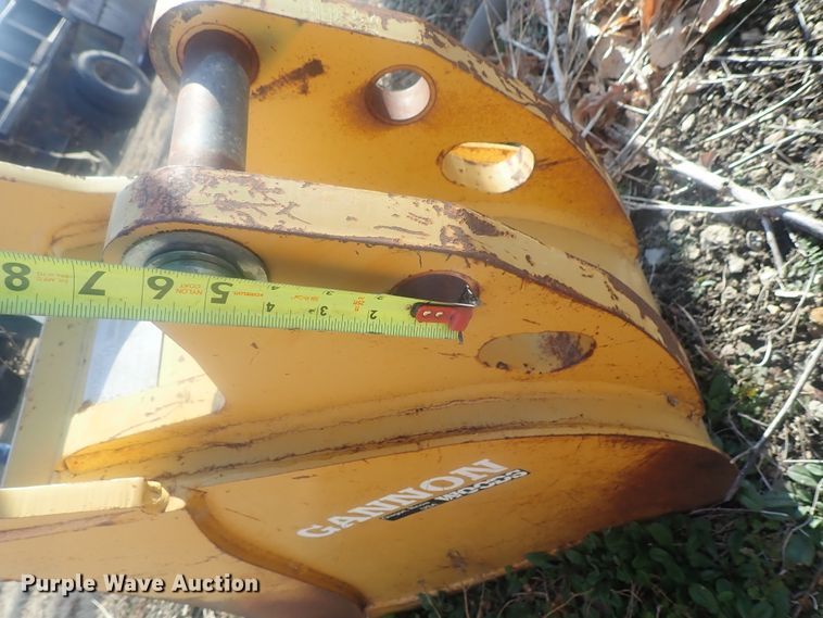 image for item DG2947 (2) backhoe buckets