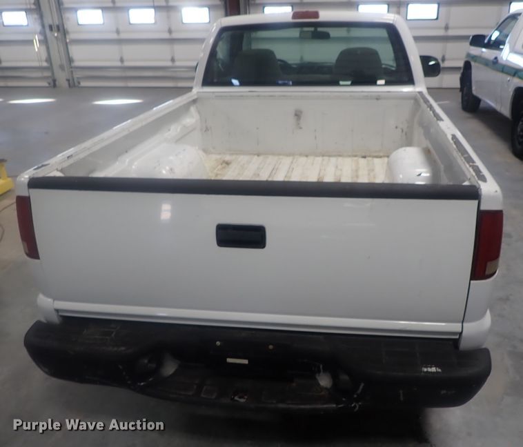 image for item DG2968 1999 Chevrolet S10  pickup truck