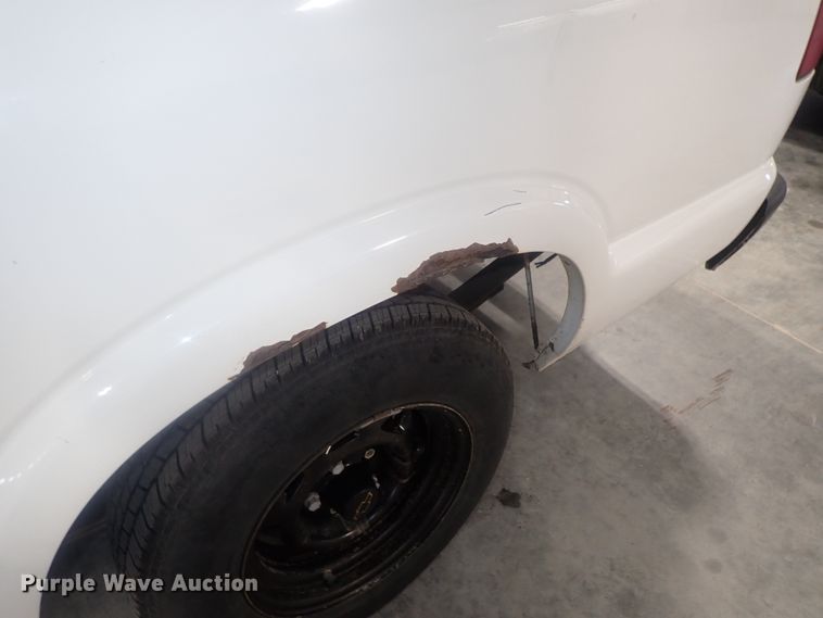 image for item DG2968 1999 Chevrolet S10  pickup truck