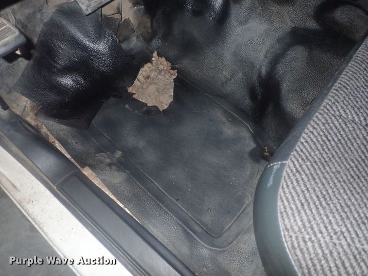 image for item DG2969 2001 Chevrolet S10  pickup truck