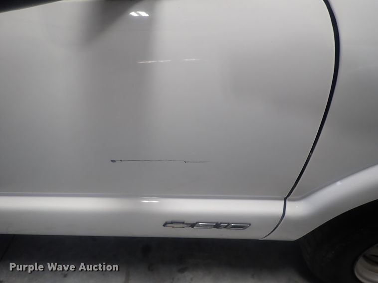 image for item DG2969 2001 Chevrolet S10  pickup truck