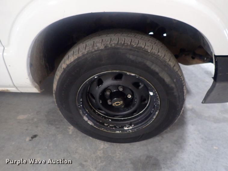 image for item DG2970 1994 Chevrolet S10  pickup truck