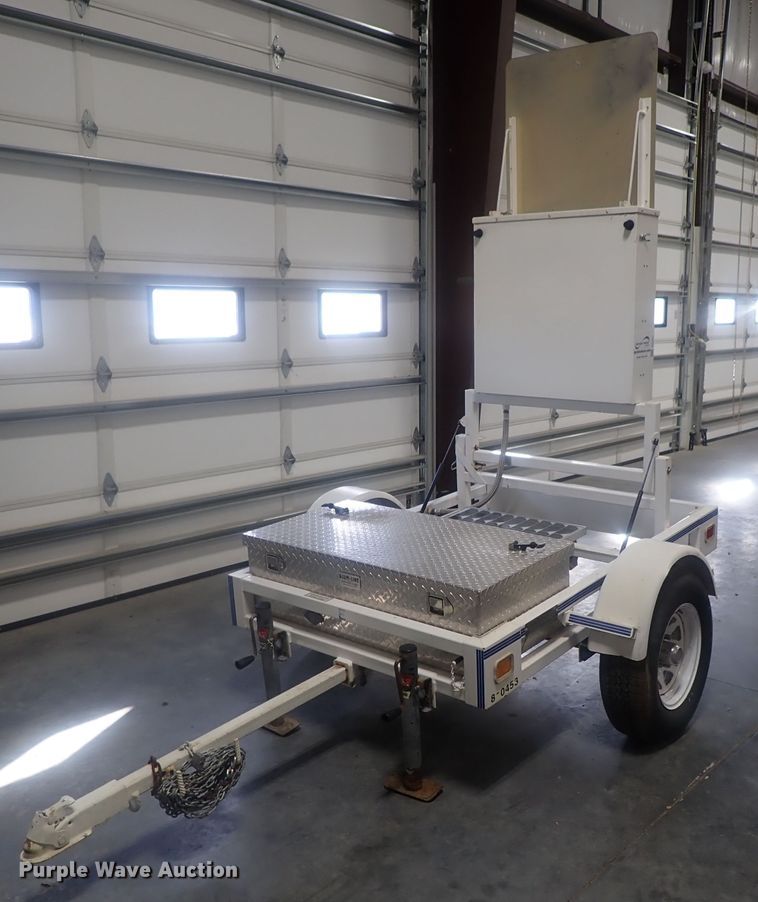 image for item DG2971 2002 Kustom Signals  speed detection trailer