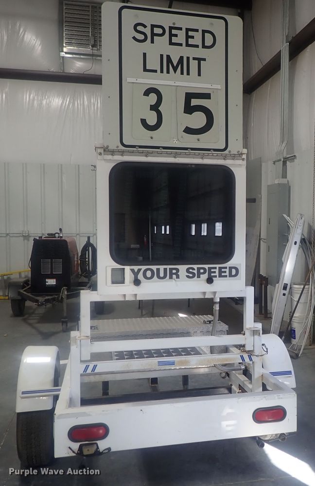 image for item DG2971 2002 Kustom Signals  speed detection trailer