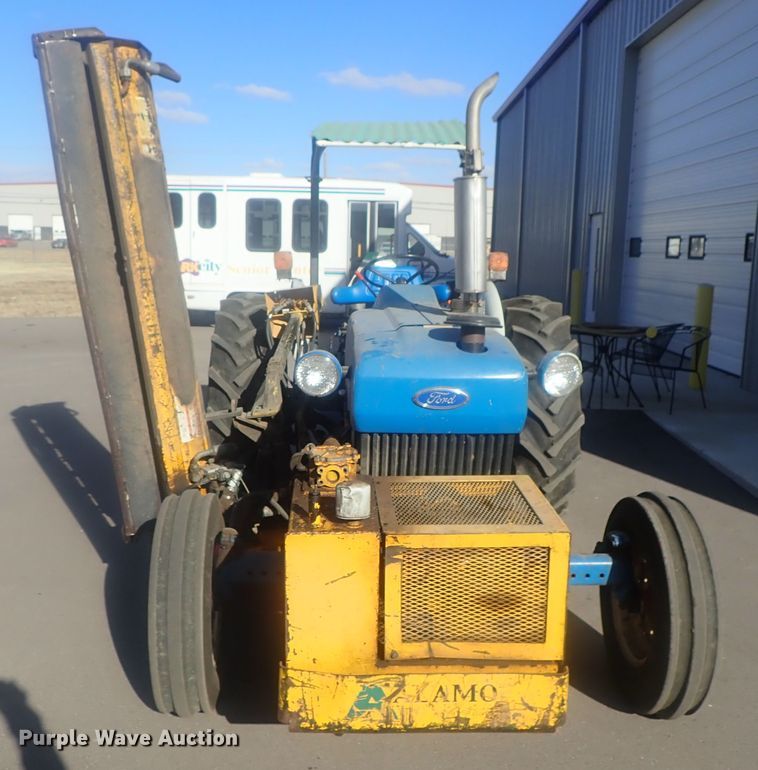 image for item DG2972 1994 Ford 3930  tractor