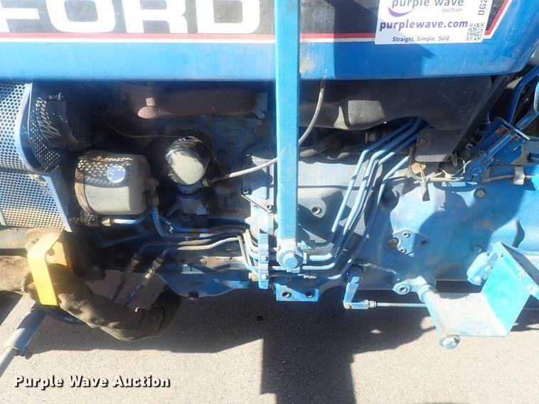 image for item DG2972 1994 Ford 3930  tractor