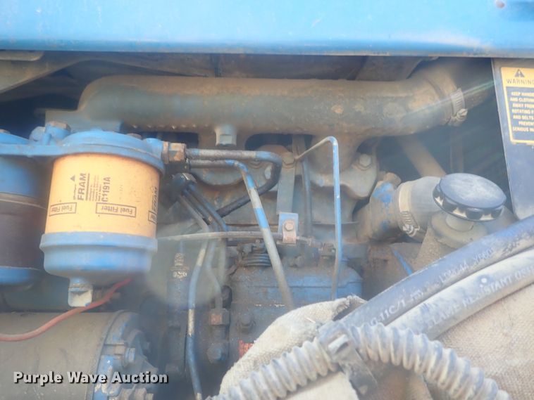 image for item DG2972 1994 Ford 3930  tractor