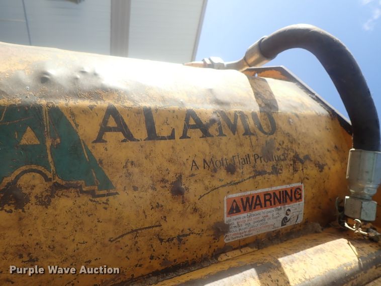 image for item DG2972 1994 Ford 3930  tractor