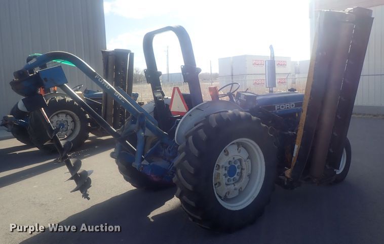 image for item DG2973 1994 Ford 3930  tractor