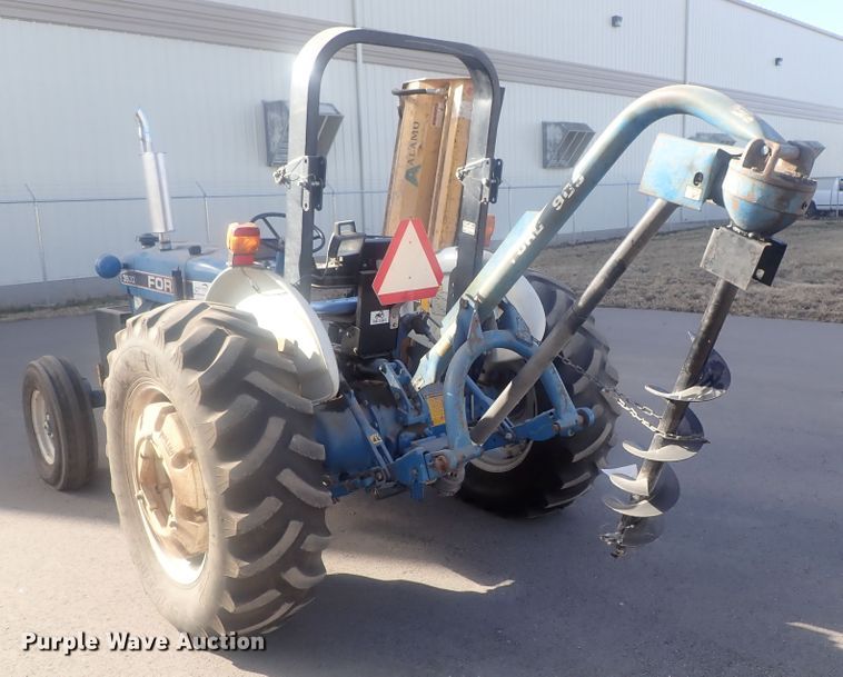 image for item DG2973 1994 Ford 3930  tractor