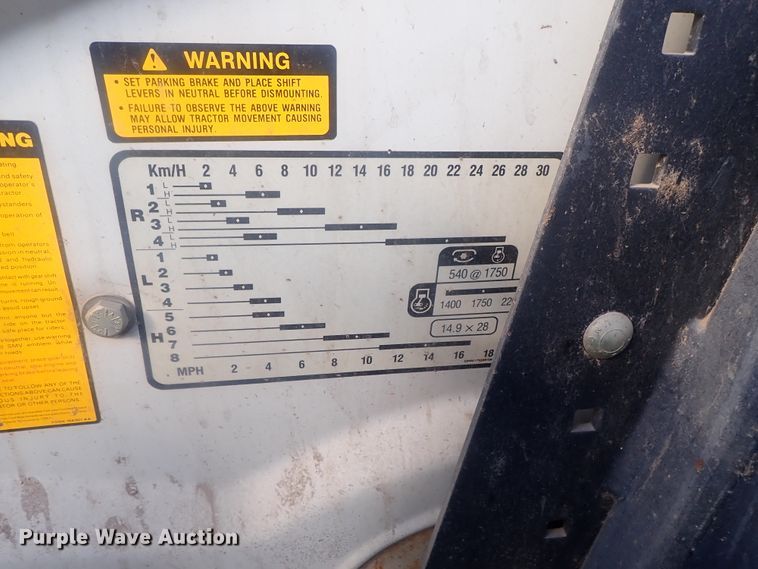 image for item DG2973 1994 Ford 3930  tractor