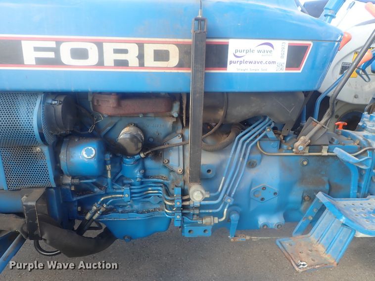image for item DG2973 1994 Ford 3930  tractor