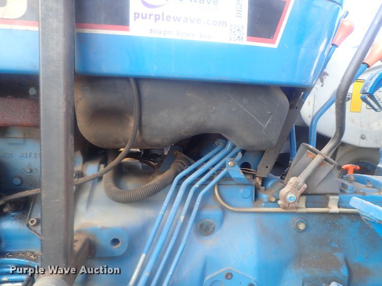 image for item DG2973 1994 Ford 3930  tractor