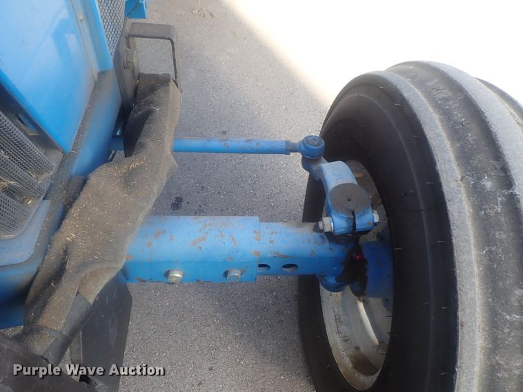 image for item DG2973 1994 Ford 3930  tractor