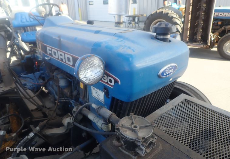 image for item DG2973 1994 Ford 3930  tractor