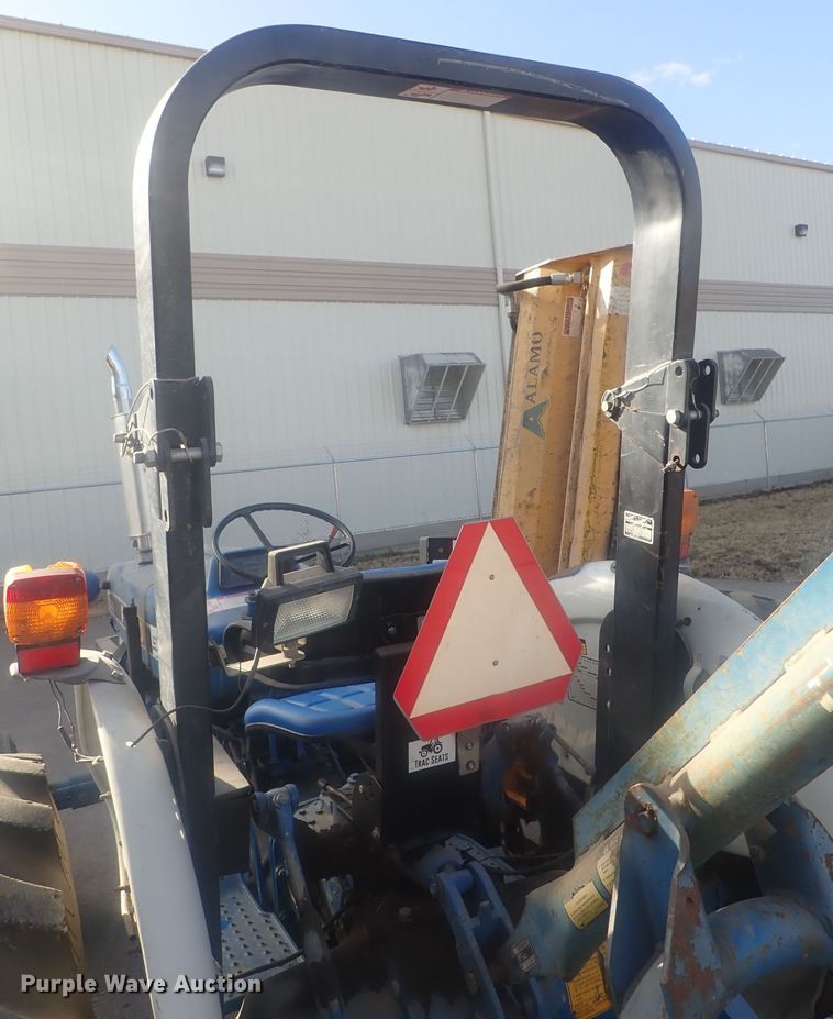 image for item DG2973 1994 Ford 3930  tractor