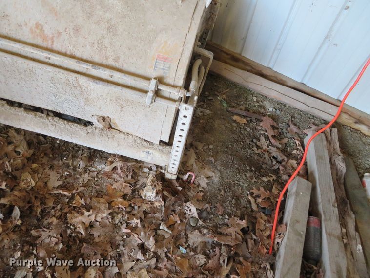 image for item DH0634 Sweepster broom