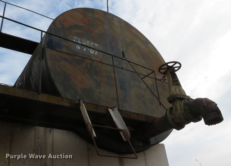 image for item DH0636 Oil tank