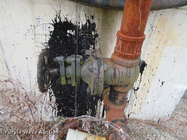 image for item DH0637 Oil tank