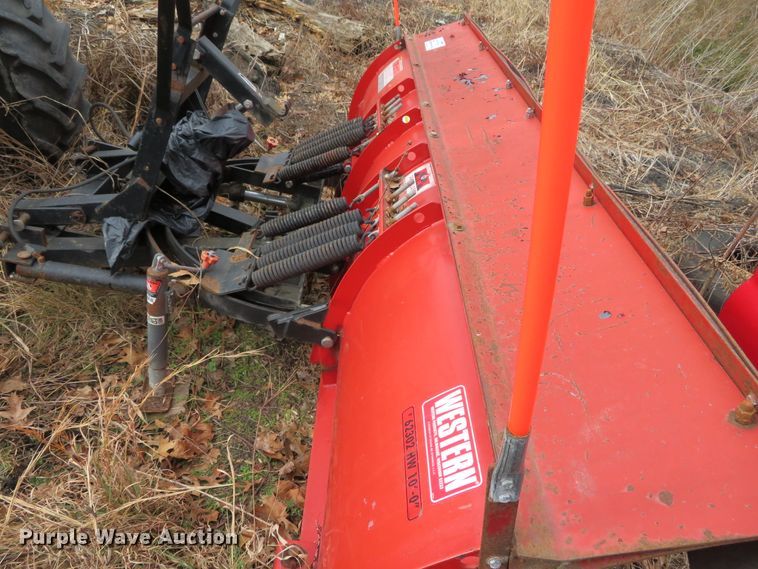 image for item DH0641 Western 62302 snow plow