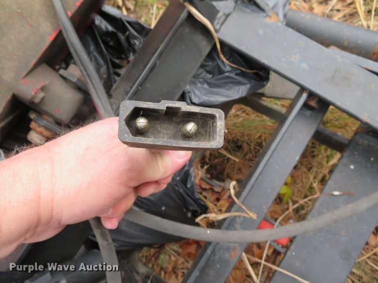 image for item DH0641 Western 62302 snow plow