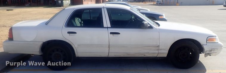 image for item DI7486 2006 Ford Crown Victoria Police Interceptor