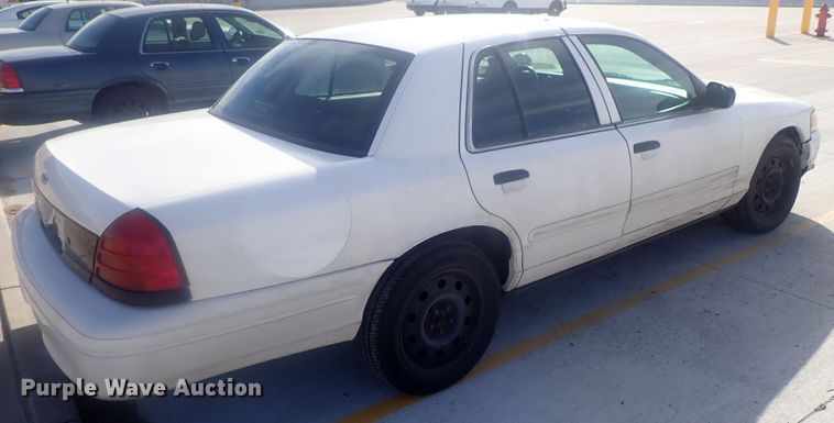 image for item DI7486 2006 Ford Crown Victoria Police Interceptor