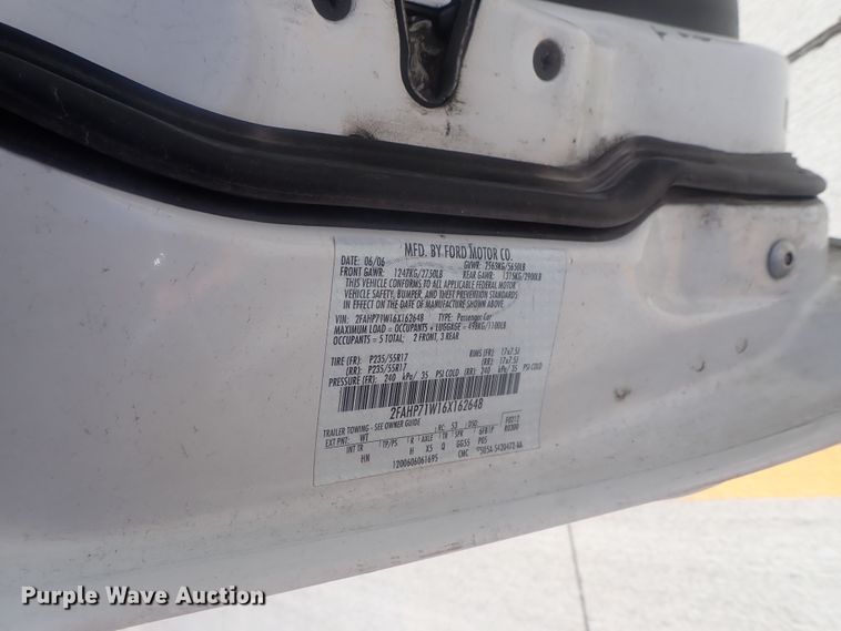 image for item DI7486 2006 Ford Crown Victoria Police Interceptor