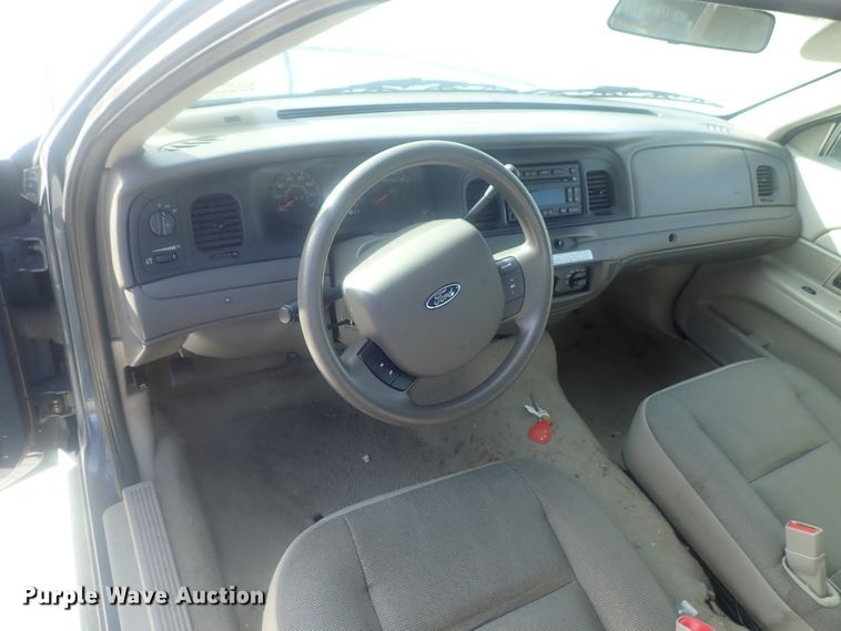image for item DI7487 2008 Ford Crown Victoria Police Interceptor