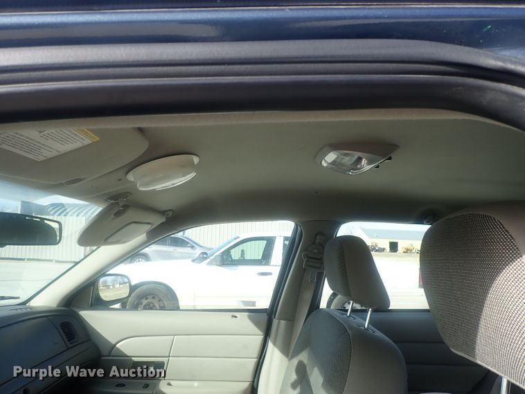 image for item DI7487 2008 Ford Crown Victoria Police Interceptor