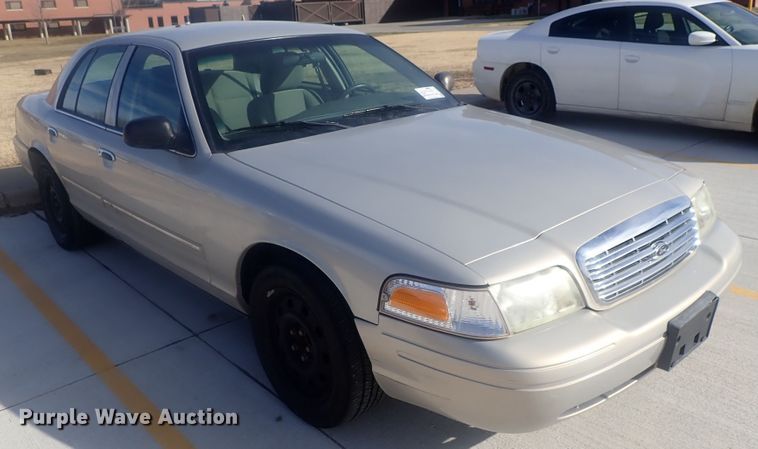 image for item DI7488 2011 Ford Crown Victoria Police Interceptor