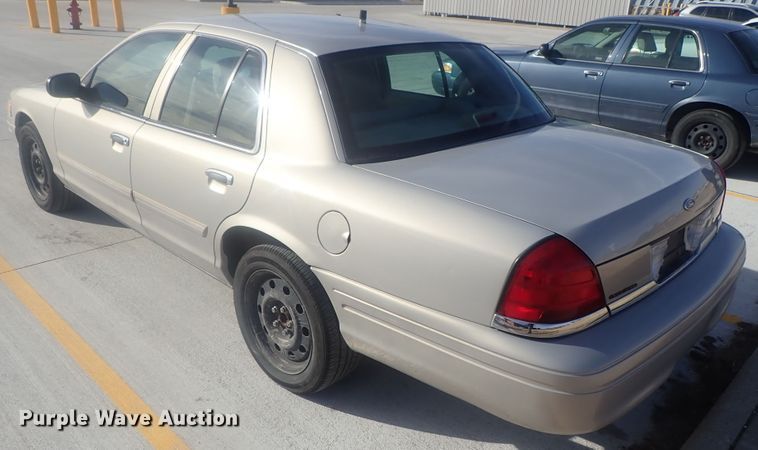 image for item DI7488 2011 Ford Crown Victoria Police Interceptor