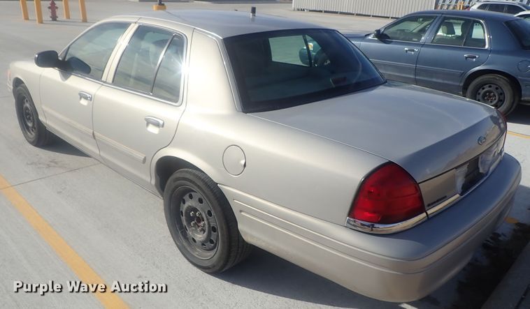 image for item DI7488 2011 Ford Crown Victoria Police Interceptor